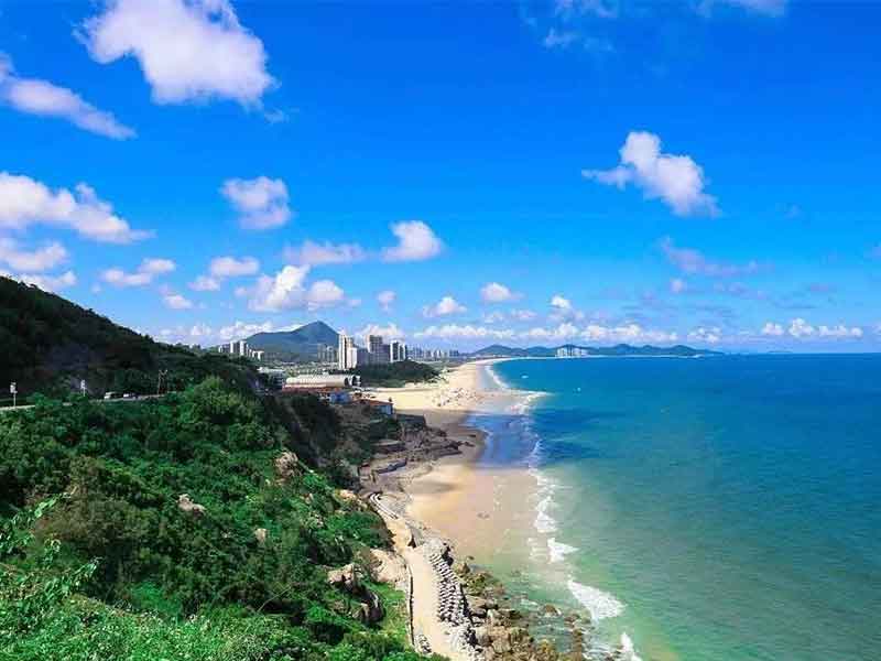 【陽江】入住海陵島保利銀灘度假酒店、浸泡金山溫泉、三門里碉樓、海陵島沙灘名牌大撕殺、體驗海邊高爾夫練習、品嘗特色黃鱔飯、燒烤餐、沙灘篝火晚會、青花瓷海鮮大盆菜二天游